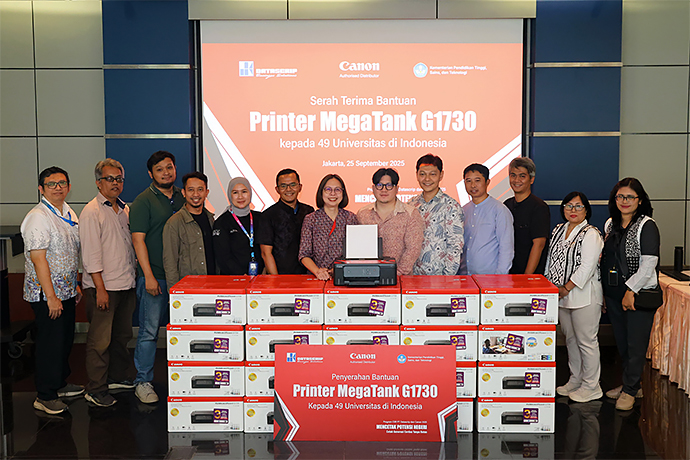 Dukung Sektor Kesehatan dan Pendidikan, Canon-PT Datascrip Donasikan Printer Melalui Program CSR Mencetak Potensi Negeri